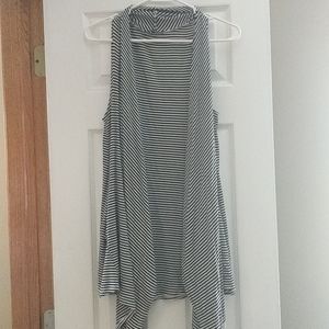 Sleeveless Cardigan Hi Low Open Front w/Pockets
